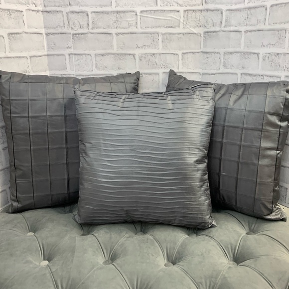 bouclair cushions